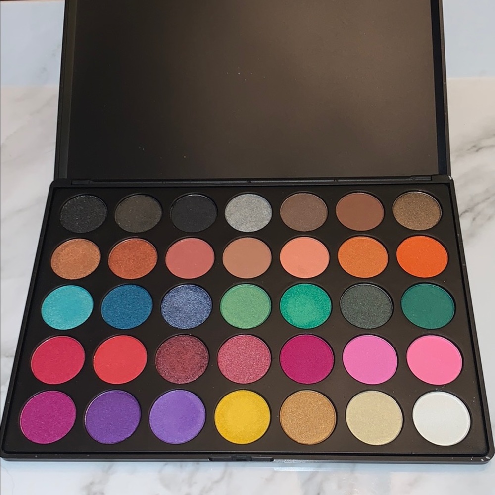 Morphe 35U Eyeshadow Palette Discontinued